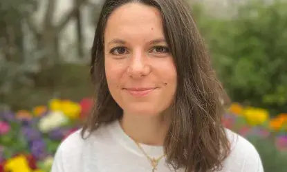 Caroline GUINOT web